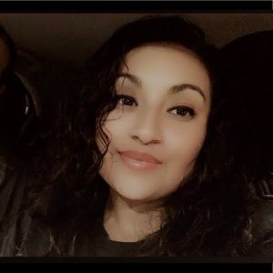 Meet your Posher, Marisol